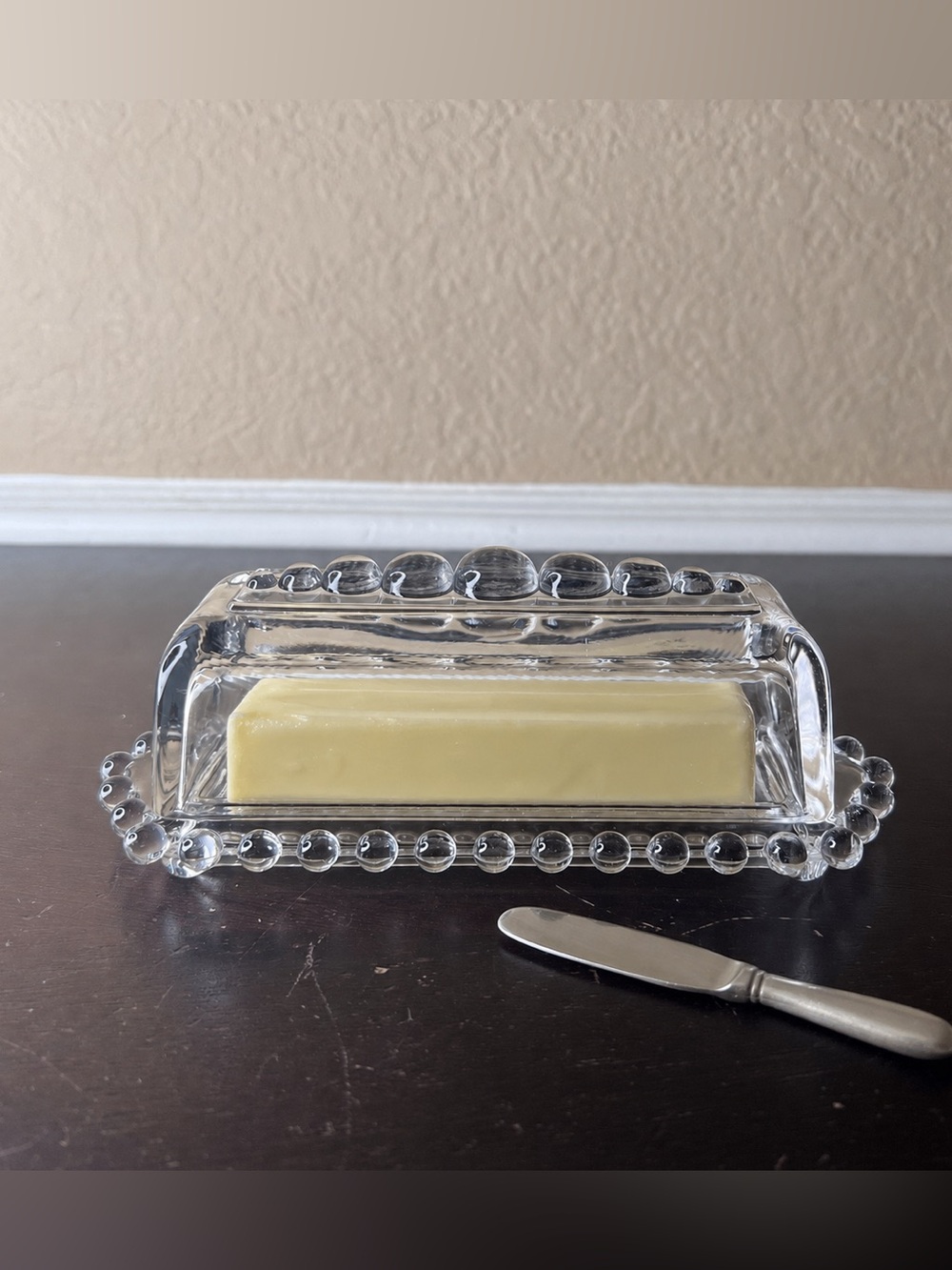 Vintage Imperial Glass Candlewick Covered Butter Dish Beaded Boopie Pattern